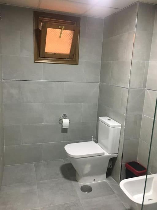 Moderno Apartamento En Bahia Sur سان فرناندو المظهر الخارجي الصورة